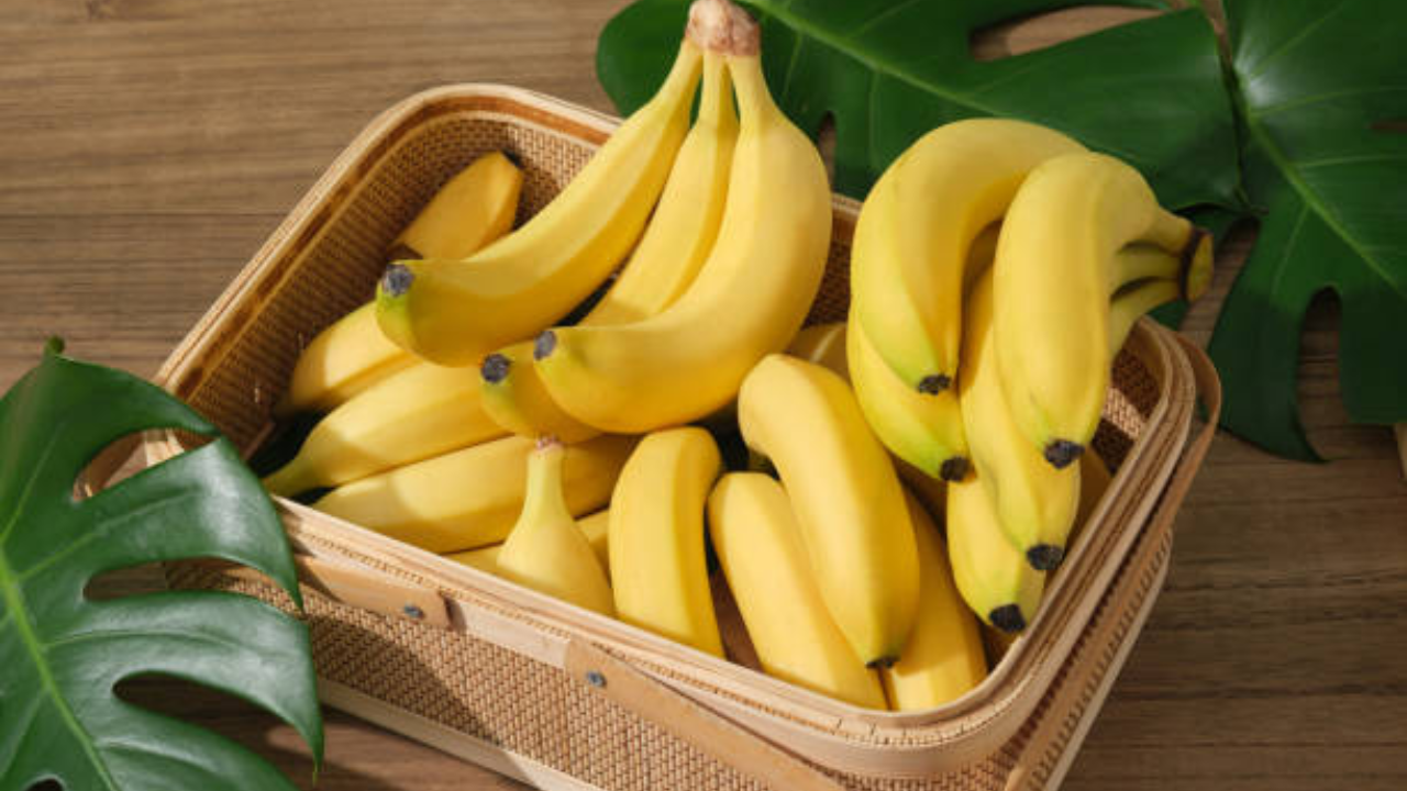 9 reasons why women in 20s and 30s should have banana daily