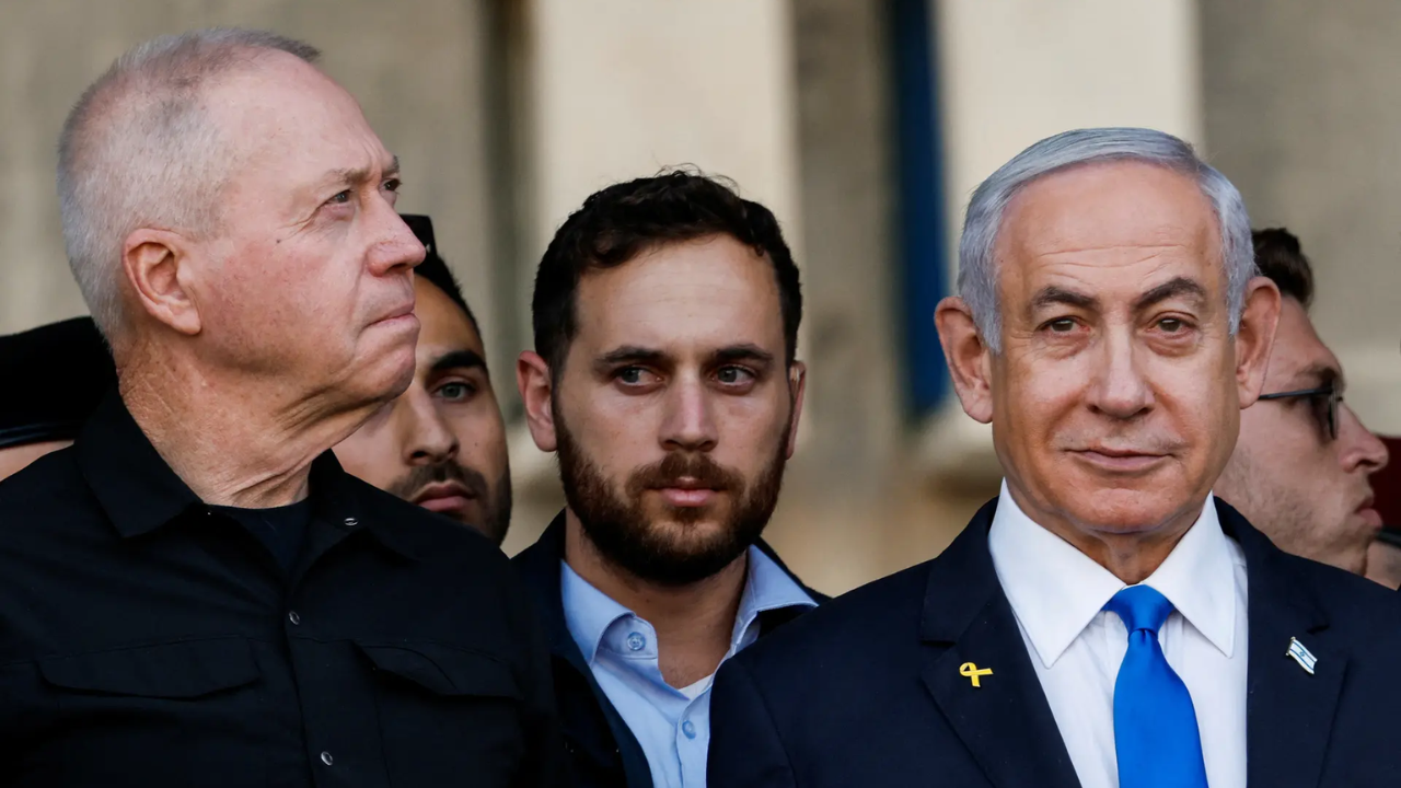 Bibi's firing of Israel defence chief draws both ire & praise