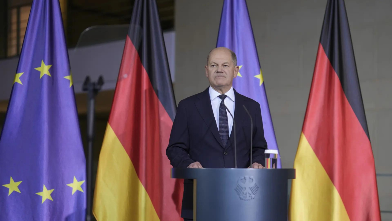 German govt in crisis as Scholz’s ruling coalition collapses: All you need to know