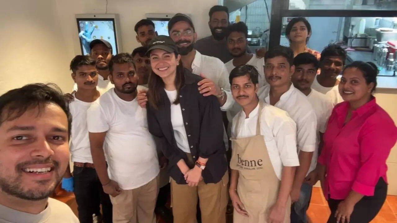 Watch: Kohli attends sponsored event in Mumbai