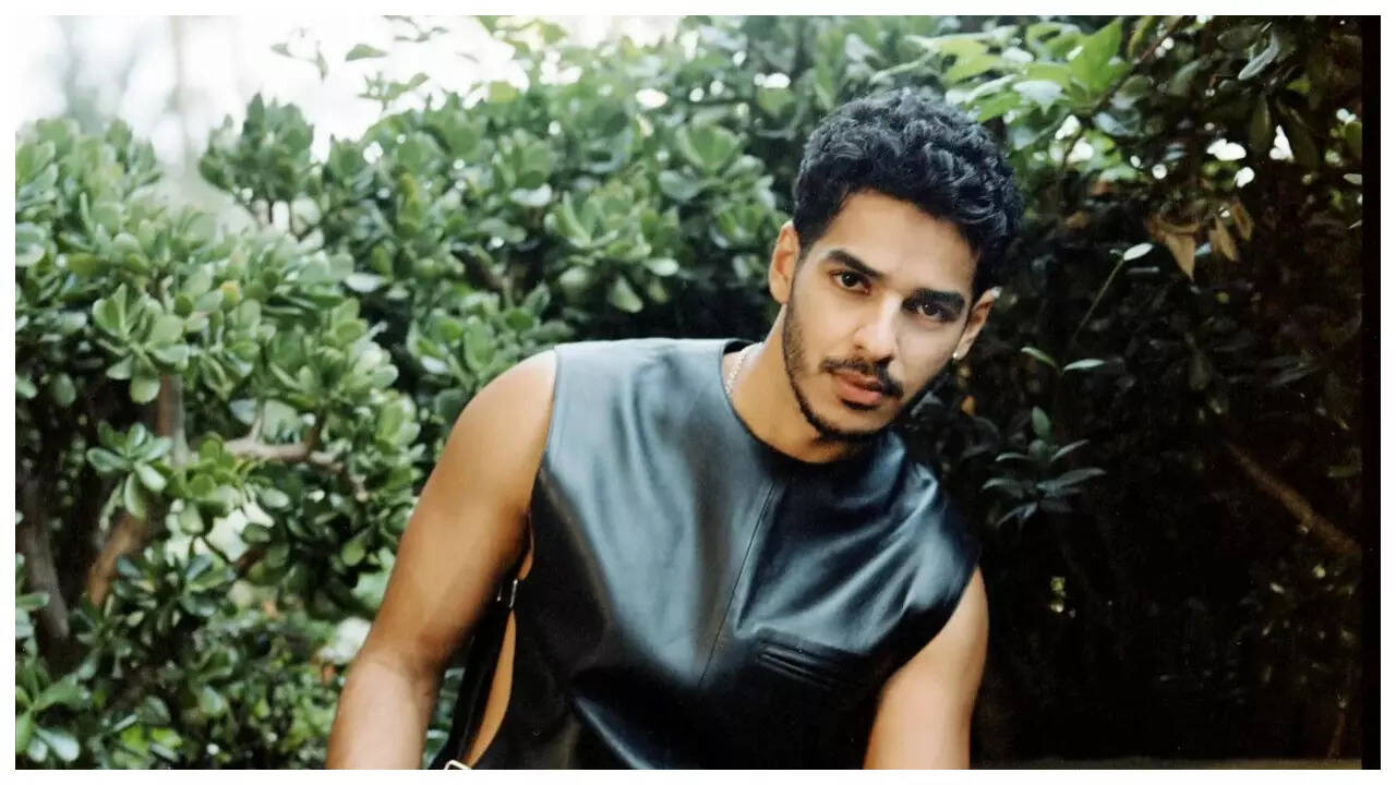 Ishaan loses cool after being spotted with Chandni