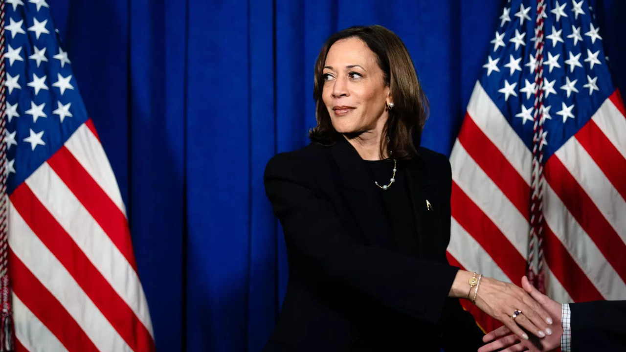 'She just walked away from me': Red-district Dem's awkward meeting with Kamala Harris