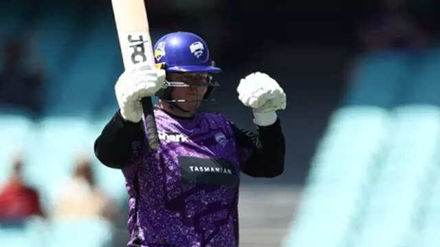 Lizelle Lee sets a new WBBL record for highest individual score