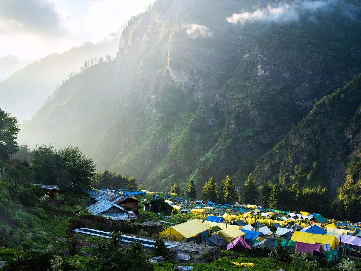 From scenic views to hot springs: why Kheerganga is your next destination