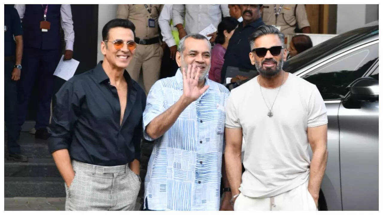 Hera Pheri trio Akshay, Paresh and Suniel reunite