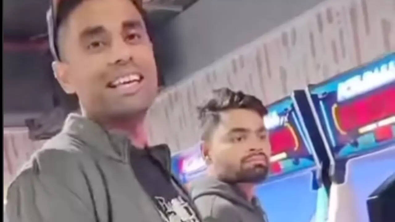 'Pakistan kyun nahi aa rahe aap?': Suryakumar asked by fans