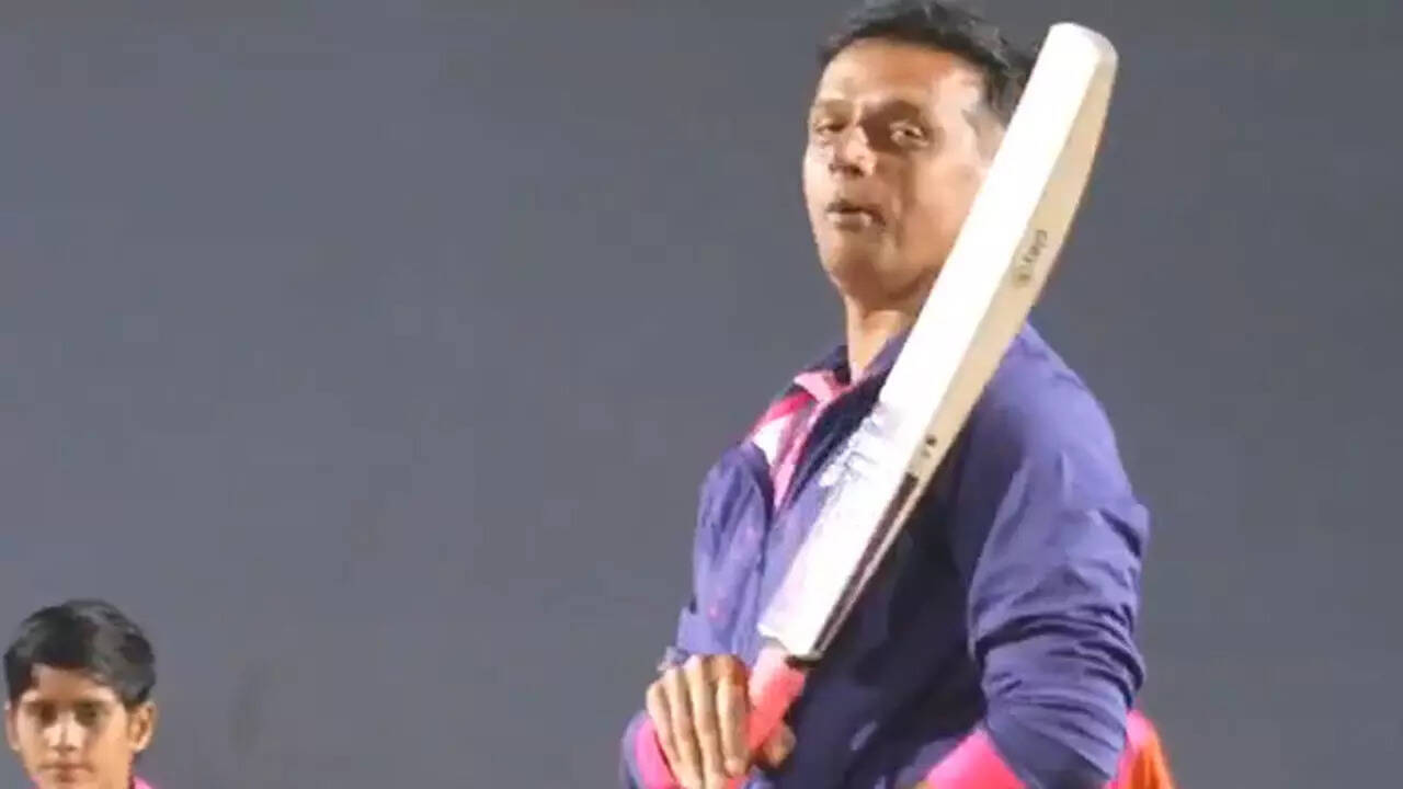 Watch: Dravid left stunned as young girl nearly bowls him out