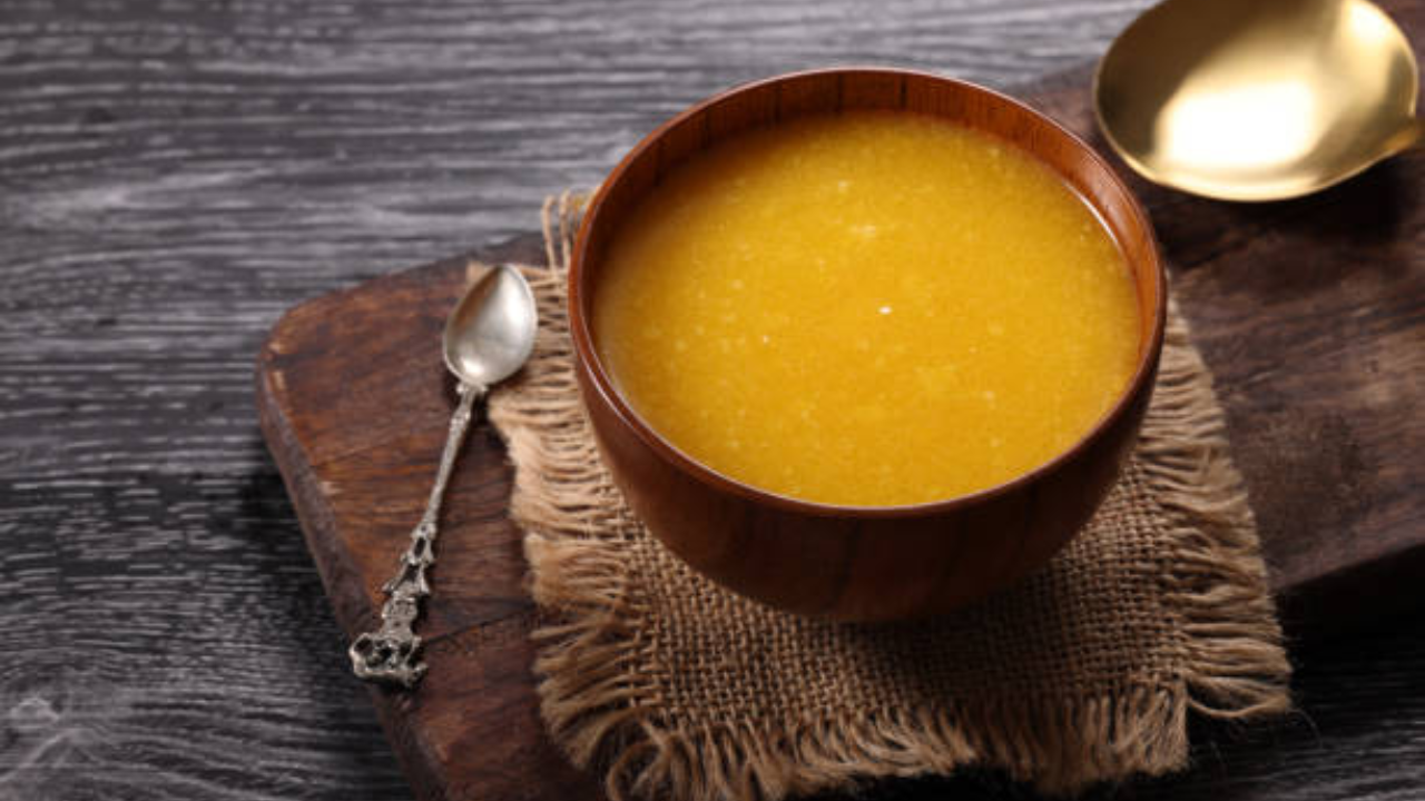 ​6 benefits of having a teaspoon of raw cow ghee during winter​