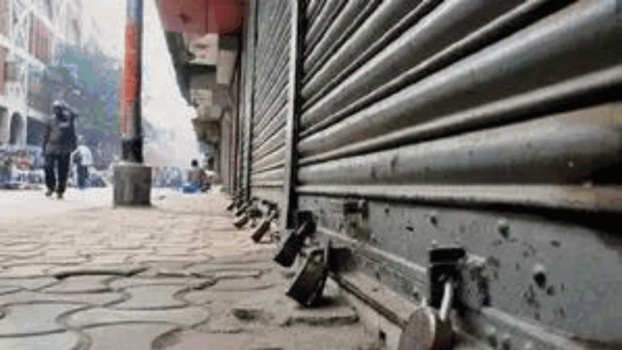 Manipur in turmoil again: Shutdown paralyses Imphal amid rising violence, abductions