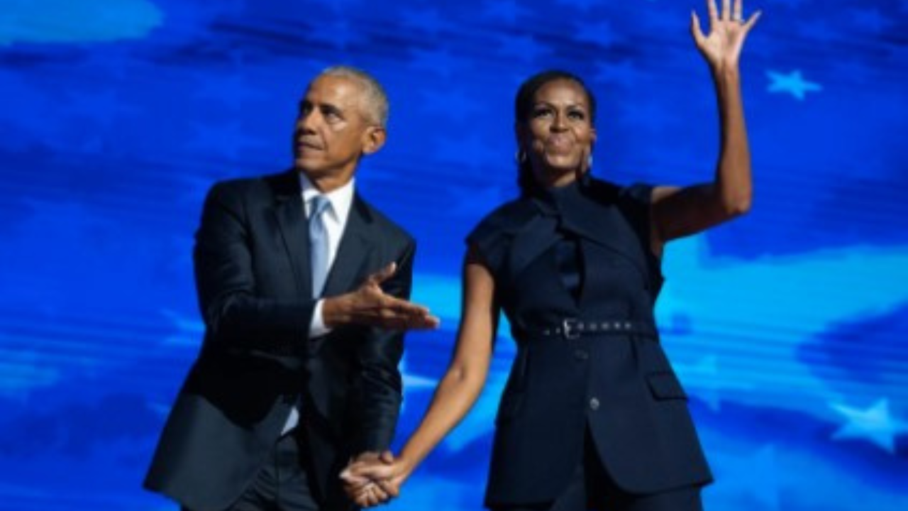 'Sex in Michelle's bathroom': Book claims Secret Service agent invited lover to Obamas' Hawaii mansion