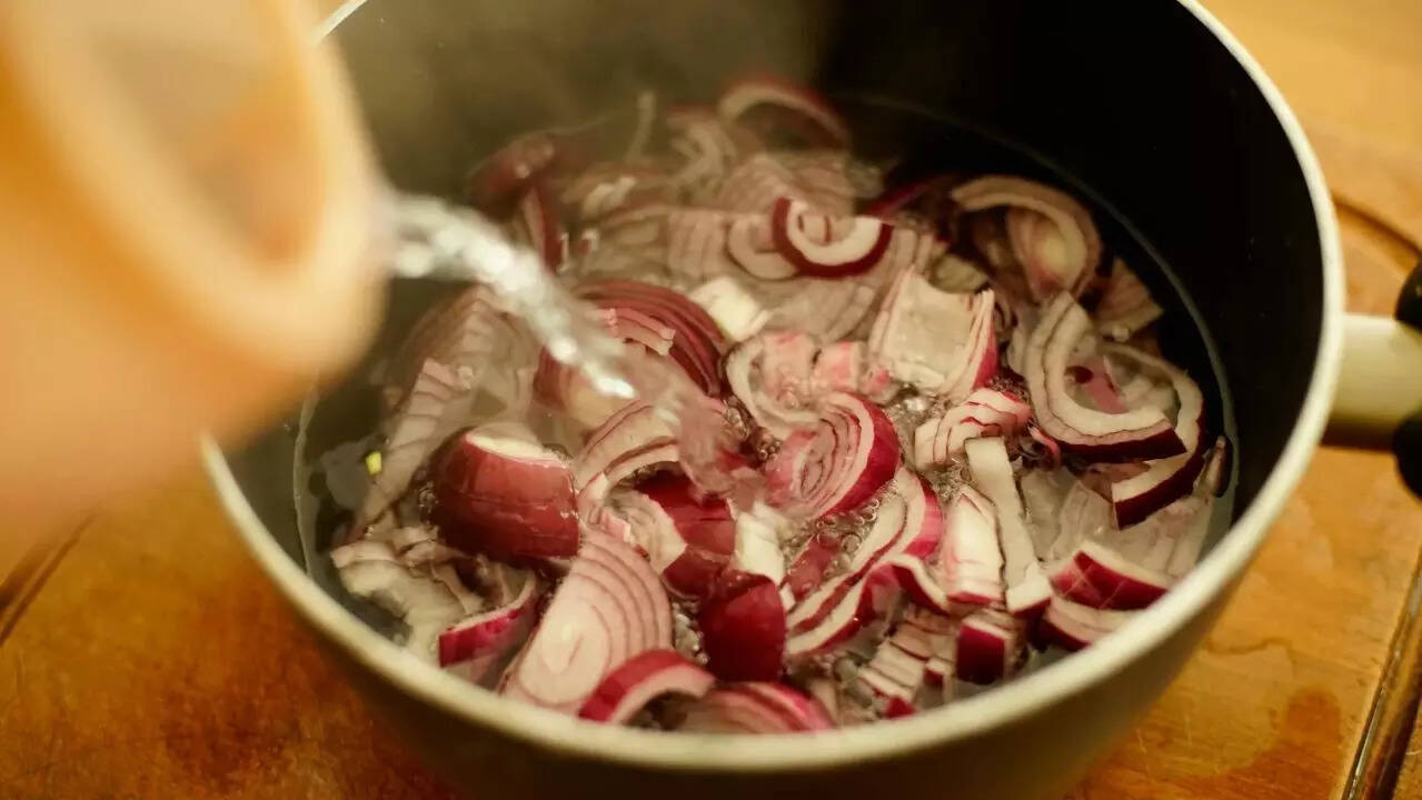 onion water 2
