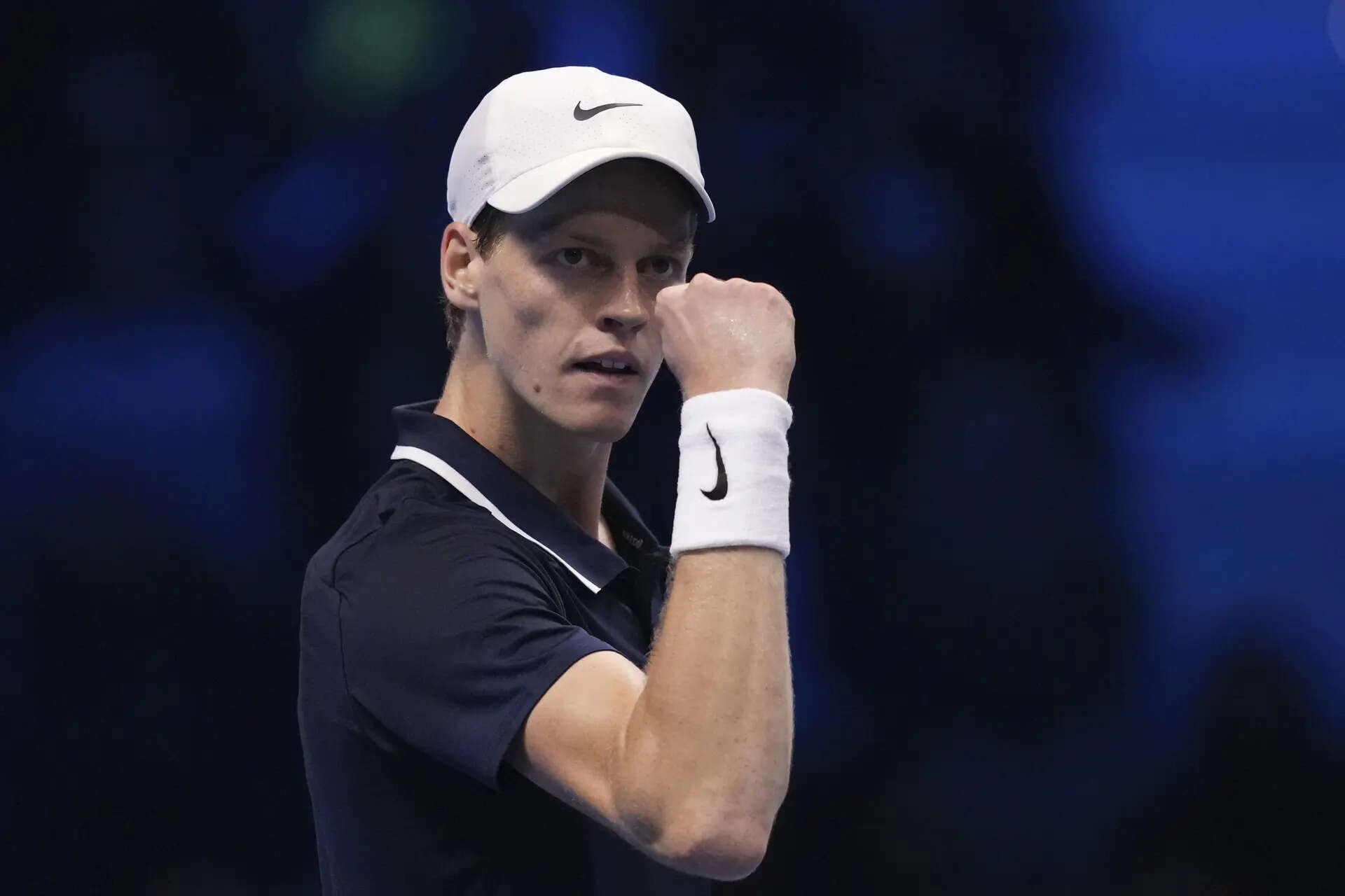 Sinner stays perfect, Fritz also advances to semis at ATP Finals