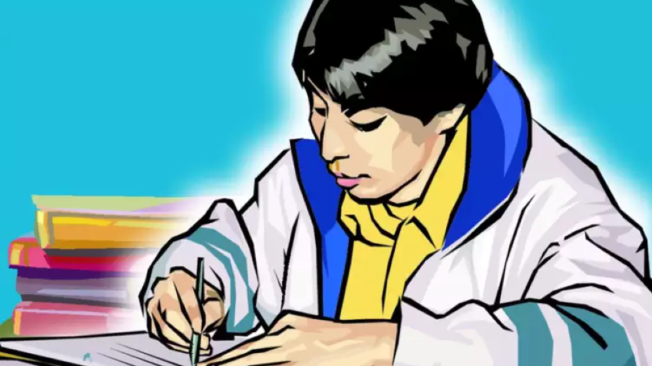 India Needs 2,500 Universities to Achieve 50% Student Enrollment, Says NITI Aayog CEO