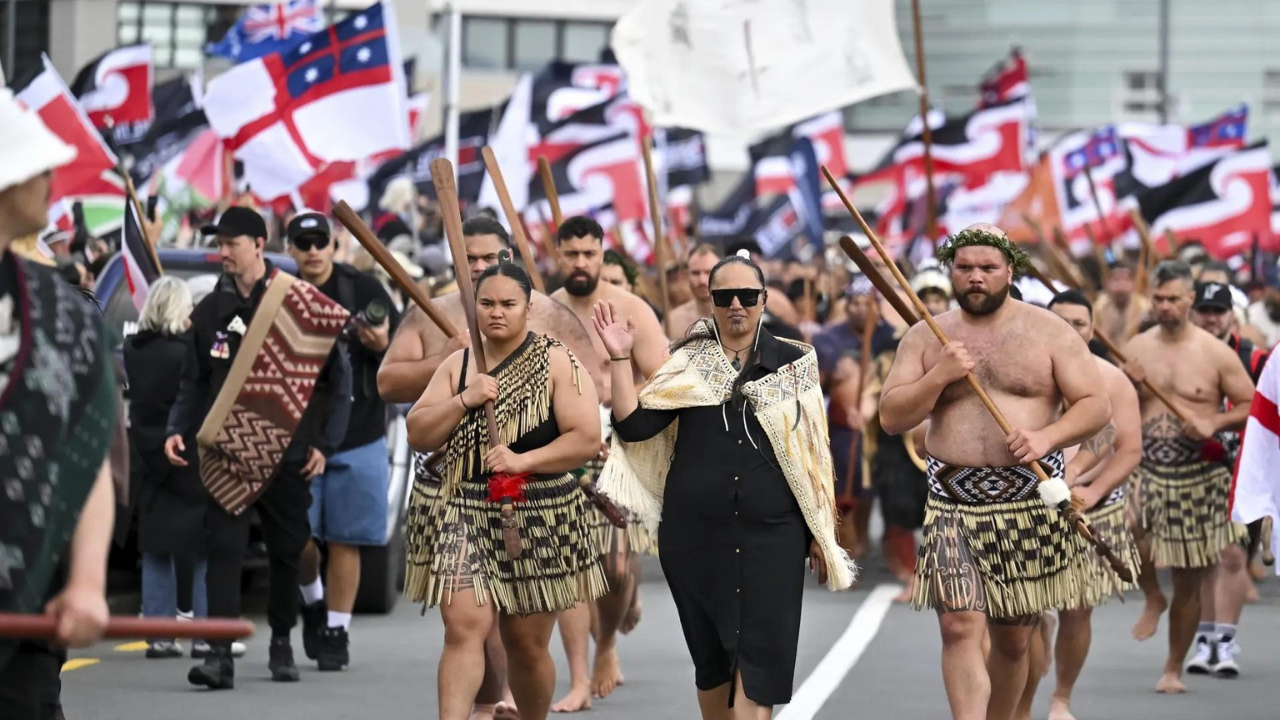 Why are thousands protesting for Māori rights in New Zealand?