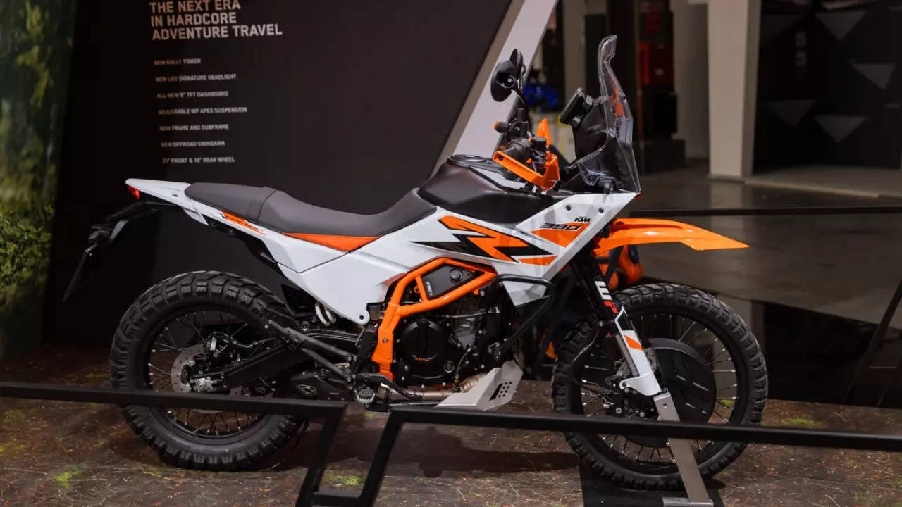 KTM teases 390 Adventure, unveil at IBW 2024: What to expect from RE Himalayan 450 rival – Times of India