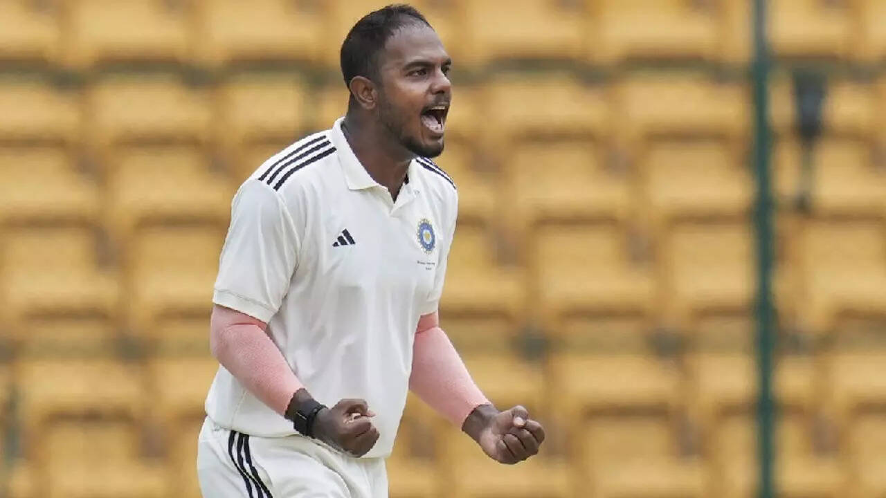 Yash Dayal replaces injured Khaleel in reserves for BGT