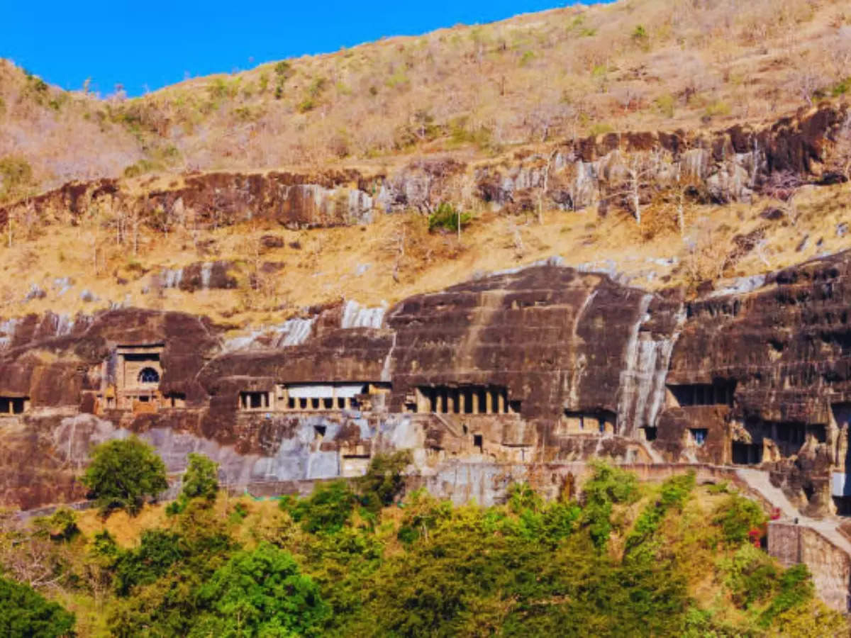 Ancient caves in India that are popular tourist attractions