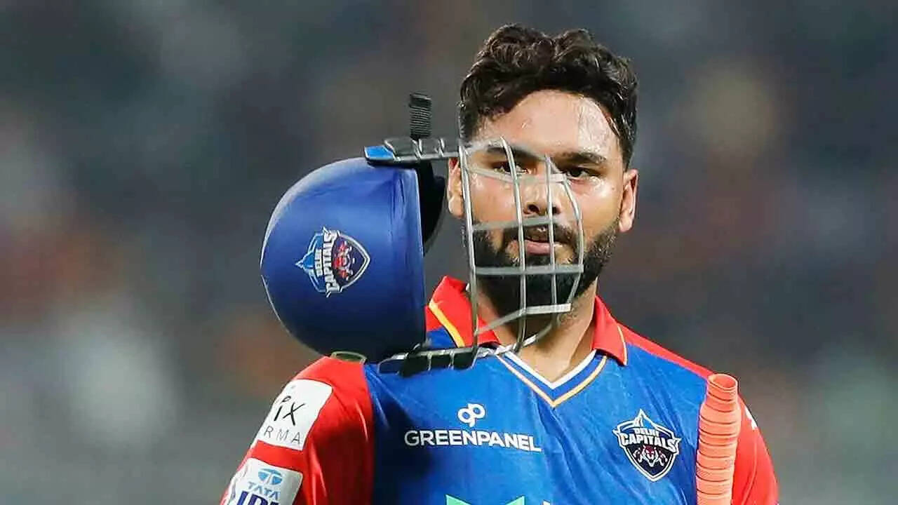 Pant sold to LSG for Rs 27 crore after battle with RCB, SRH, DC