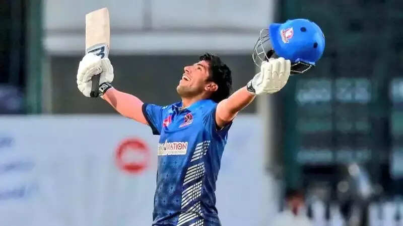 Confusion between RCB and DC for Swastik Chikara bid