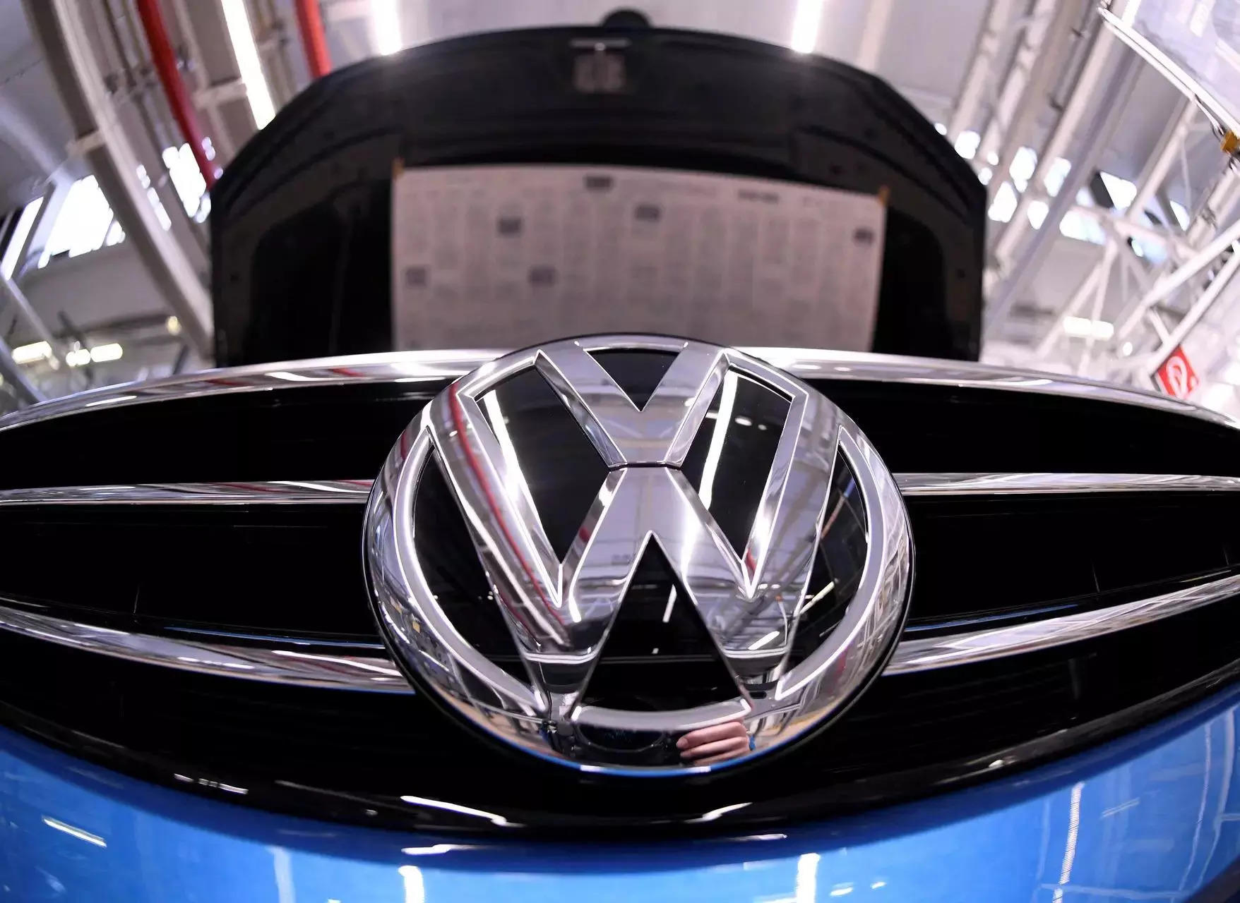 Volkswagen, Chinese partner SAIC to sell joint venture plant in west China's Xinjiang