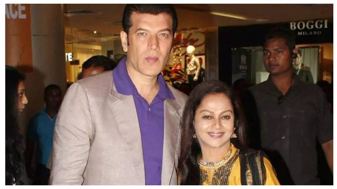 Zarina Wahab reveals Aditya turned down 'Heeramandi'