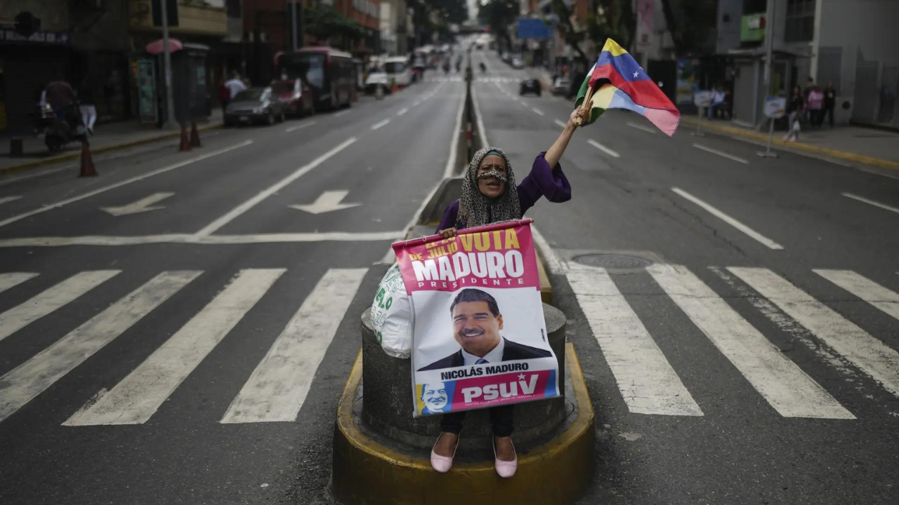 US sanctions Venezuela security chiefs for crackdown