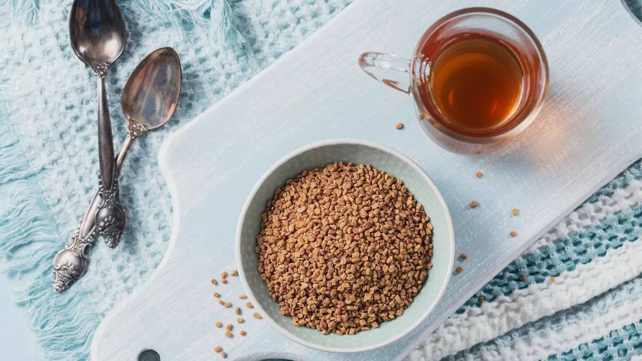 5 reasons to begin your mornings with a cup of fenugreek tea