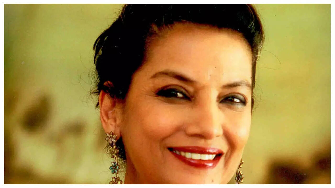 Shabana lauds Abhishek's performance in I Want To Talk