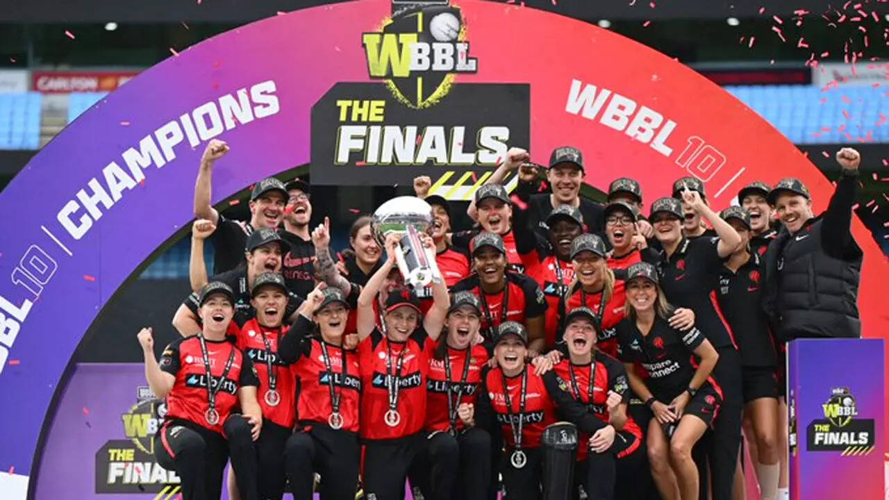 Melbourne Renegades beat Brisbane Heat to claim first WBBL title