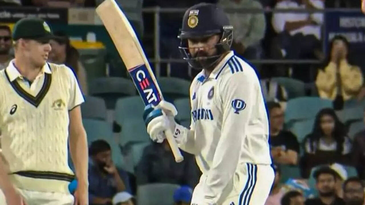 India's experiment backfires! Rohit fails at No. 4