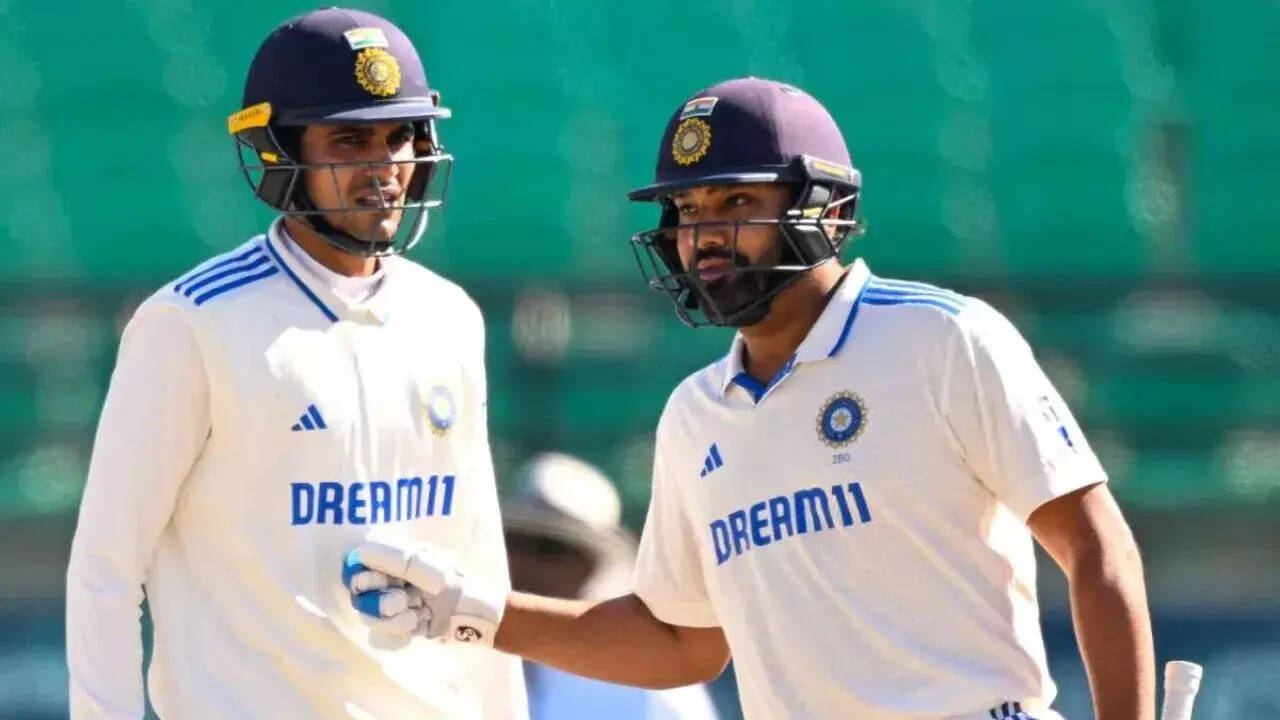 Playful Shubman Gill teases Rohit Sharma in dugout