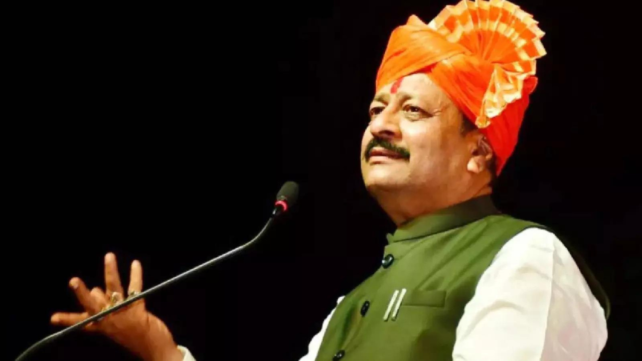 K'taka BJP MLA served notice for 'continuing tirade' against party leadership