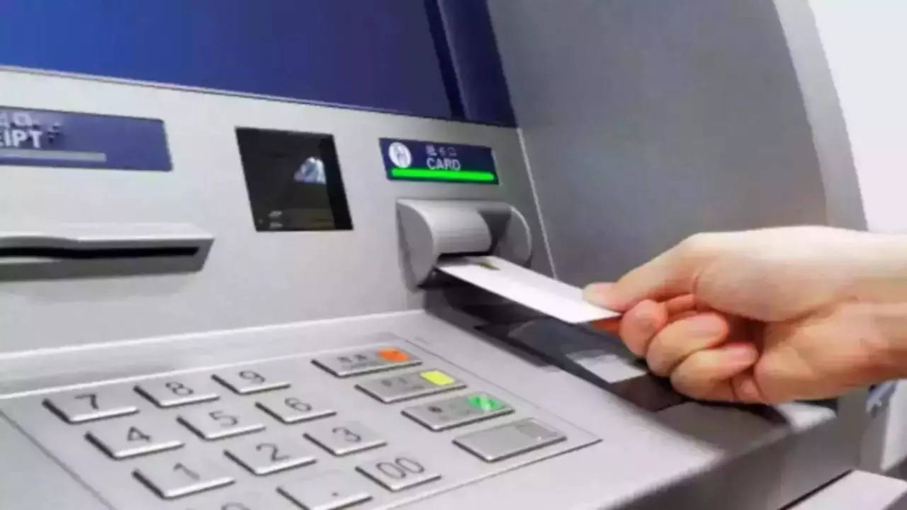 1st time in 5 yrs: ATM nos. fall across India