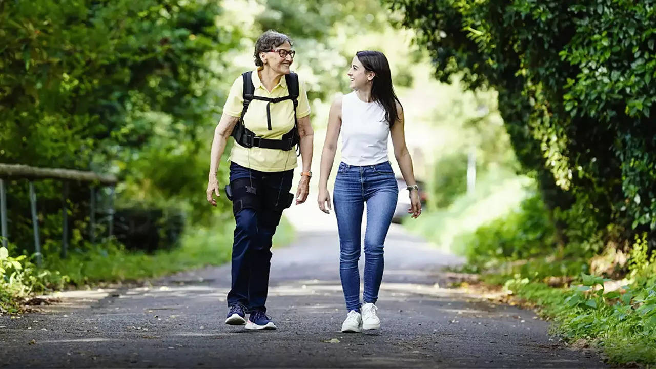 Shorts that help seniors walk easily and longer