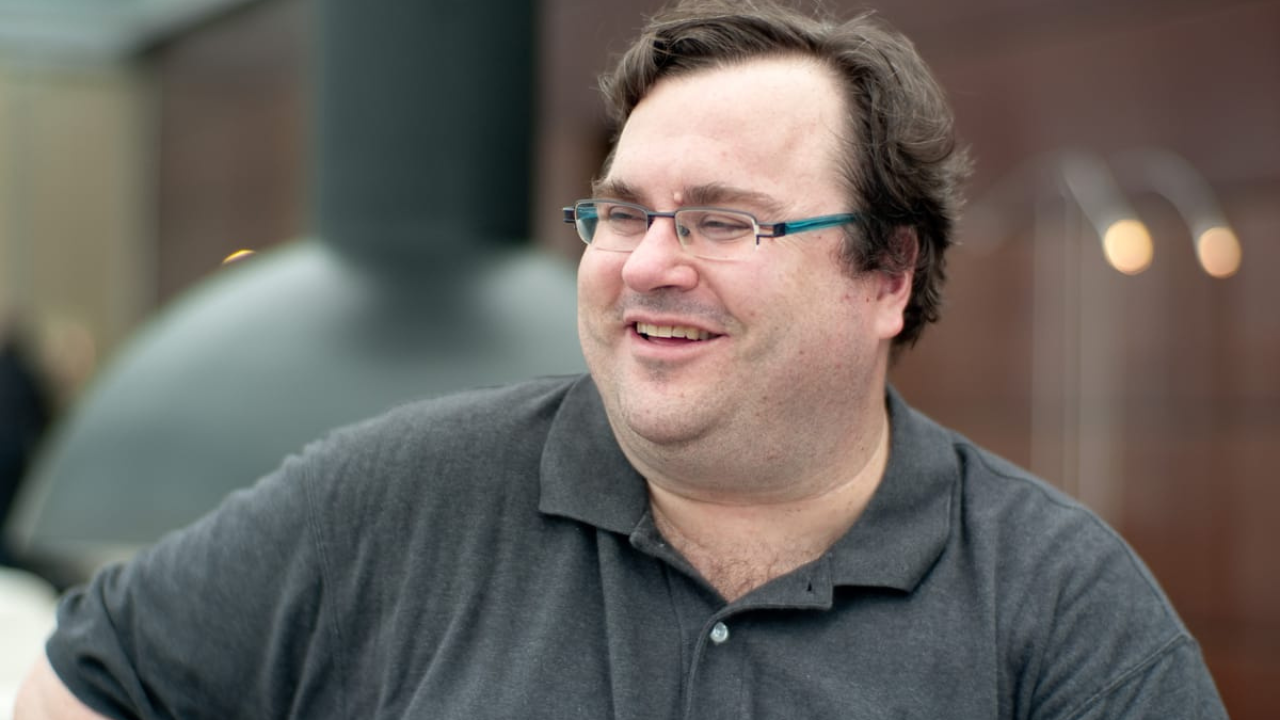 Conspiracy theory behind Reid Hoffman considering leaving US is...; Elon Musk agrees