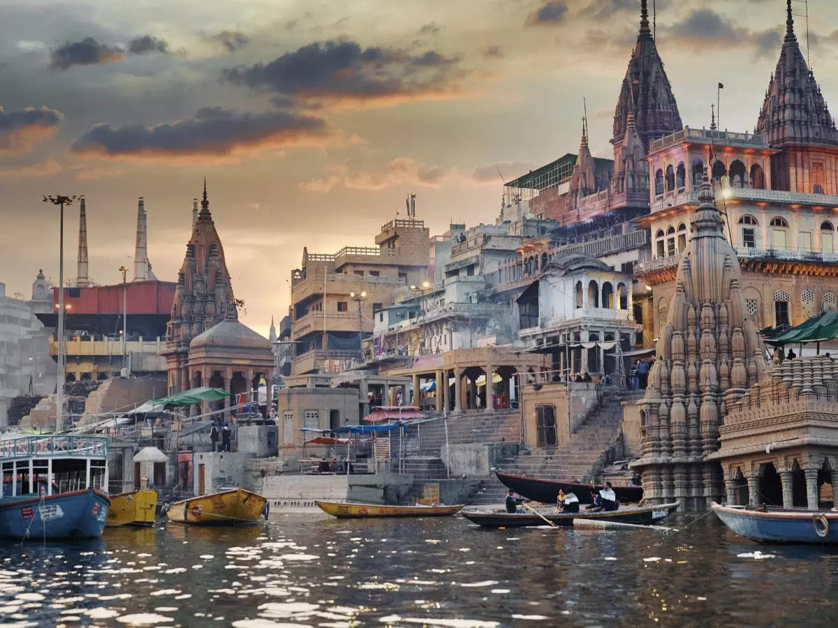 5 must-visit places in Varanasi