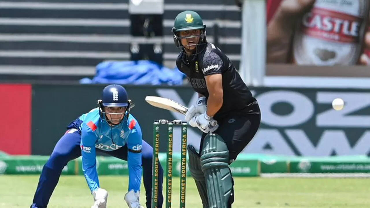 Why SA team is wearing black kit in 2nd women's ODI vs England