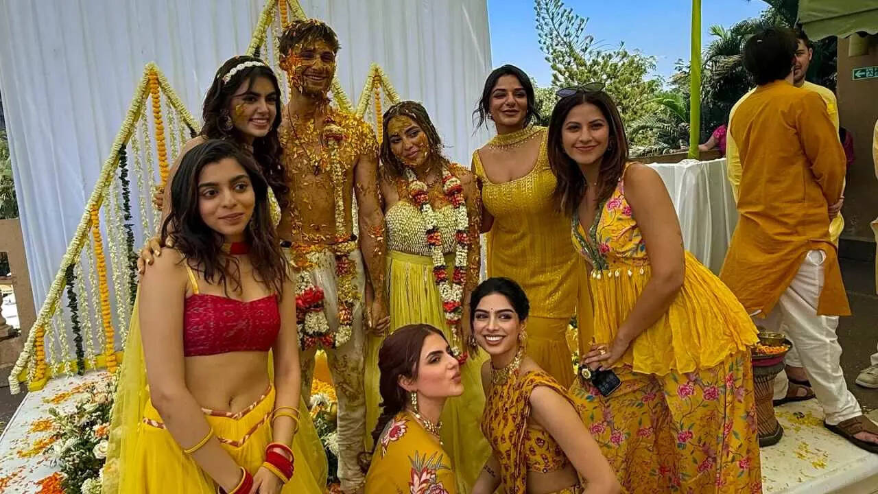 Khushi shares pictures from Aaliyah's haldi ceremony