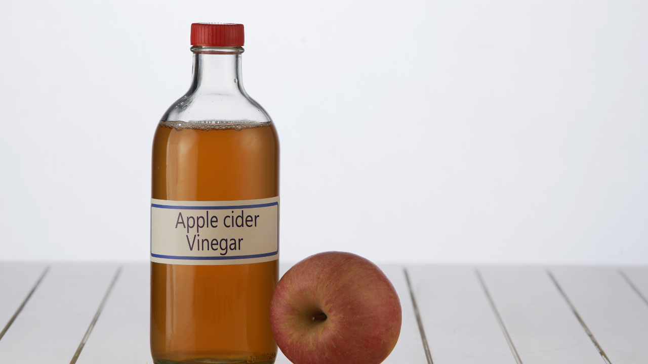 Why apple cider vinegar carries more risk than benefits