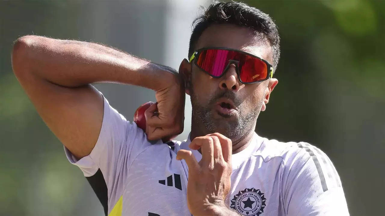 'The only love we keep': R Ashwin shares heartwarming video