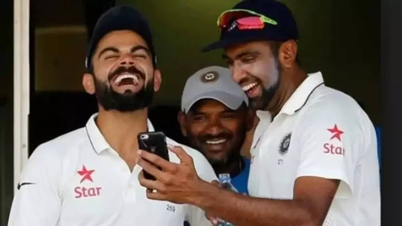 Ashwin makes witty response to Virat Kohli's emotional farewell post