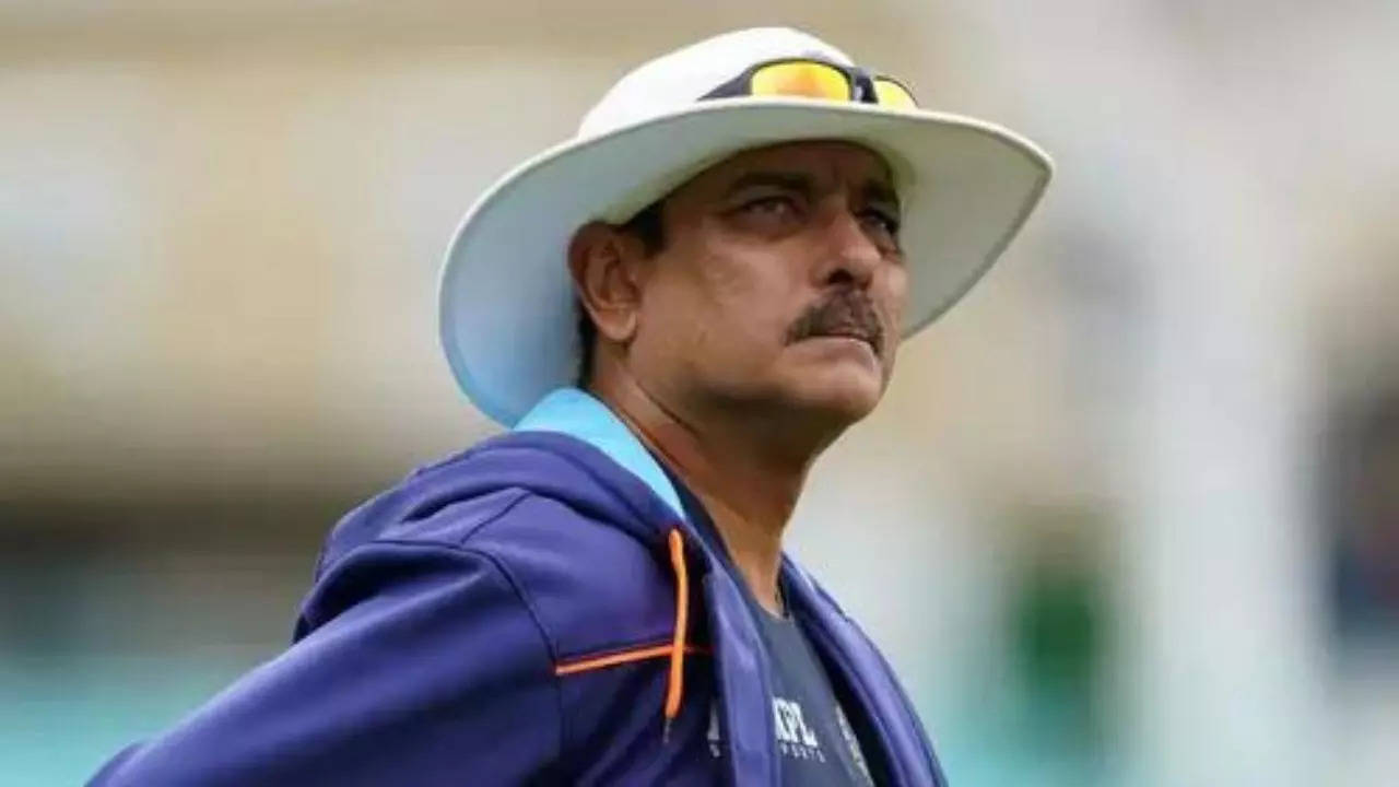 'It reminded me of ... ': Shastri on India's follow-on celebrations