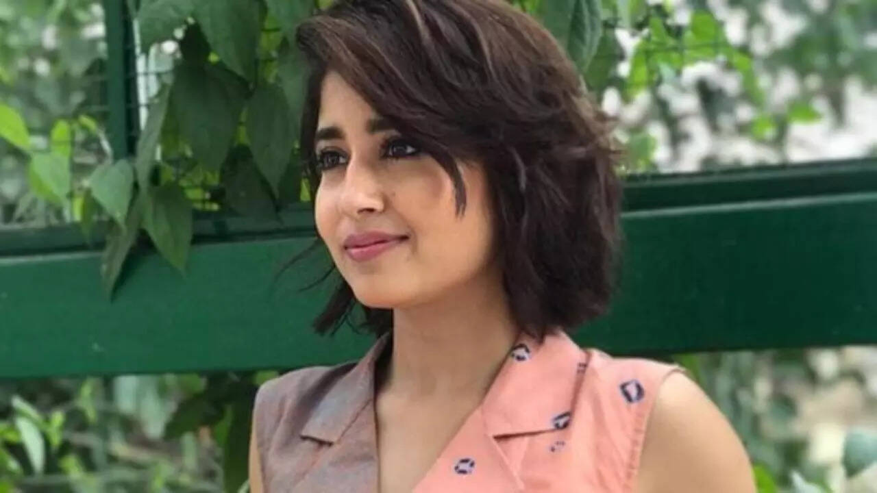 Shweta confirms Divyenndu, Shriya's return in Mirzapur