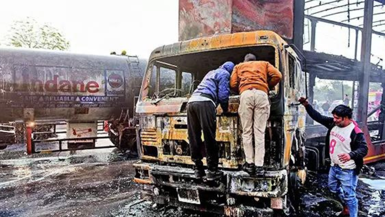 Rajasthan tanker explosion: Toll hits 13 as 2 more die during treatment