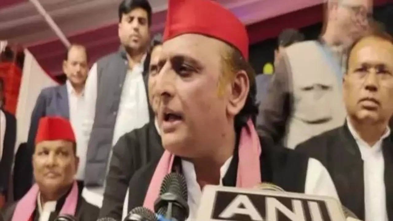 Akhilesh Yadav accuses BJP of ignoring farmers’ issues amid Sambhal excavation