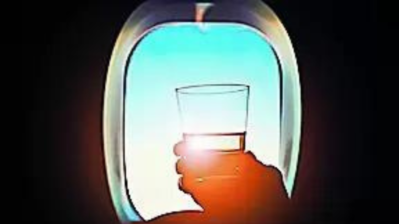 Liquor sale hits new high on Air India Express’s first Surat-Bangkok flight