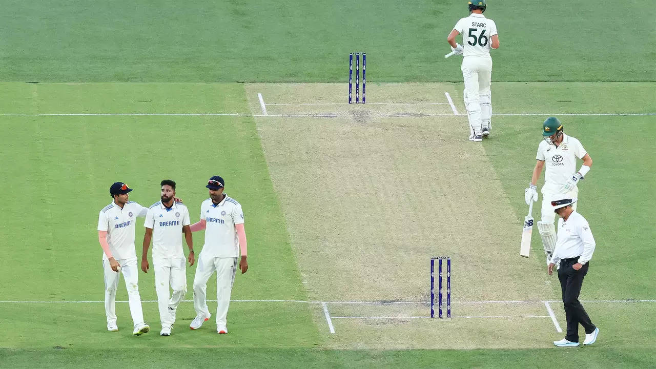 ‘Indian bowling looking a little weak’: Pujara