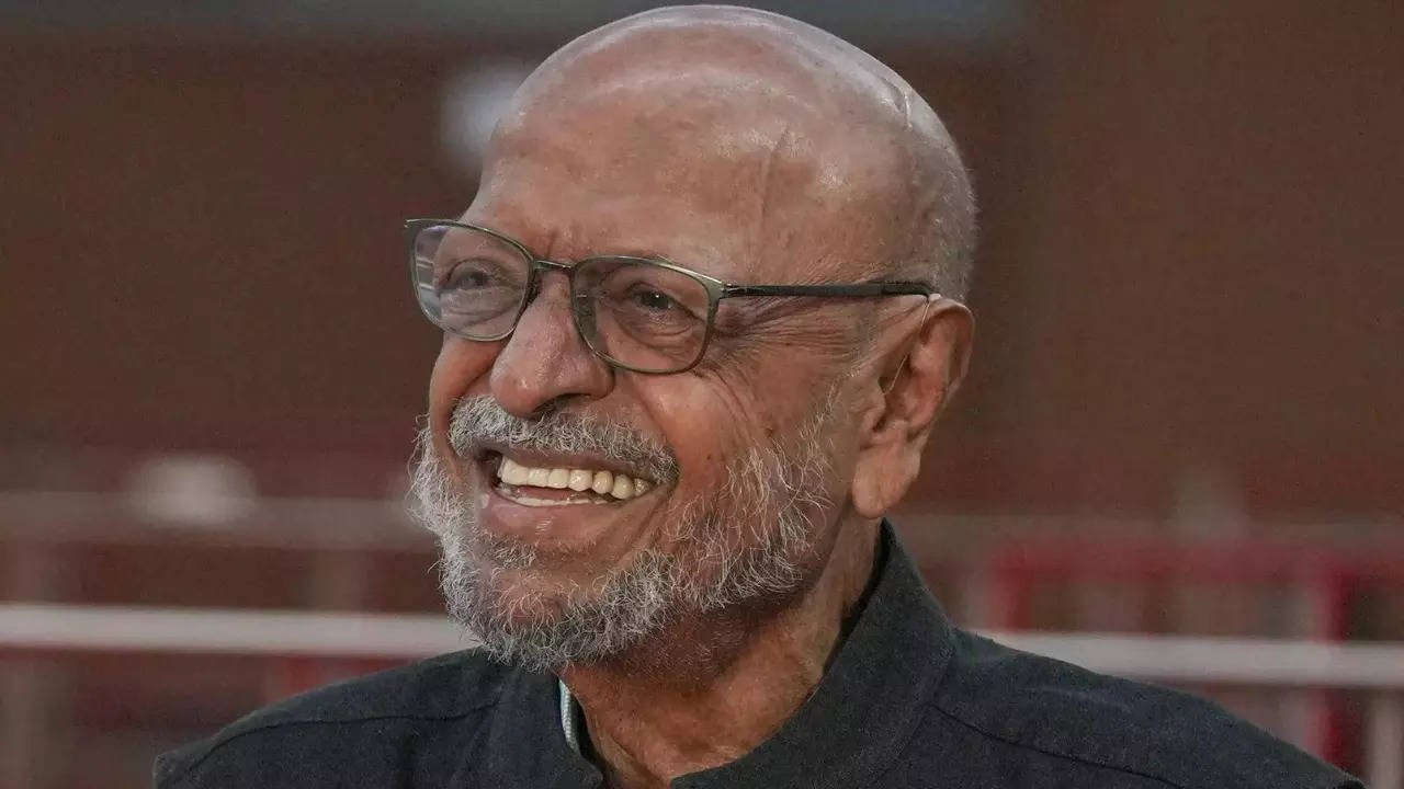 ‘Benegal told raw & real stories about ordinary people’