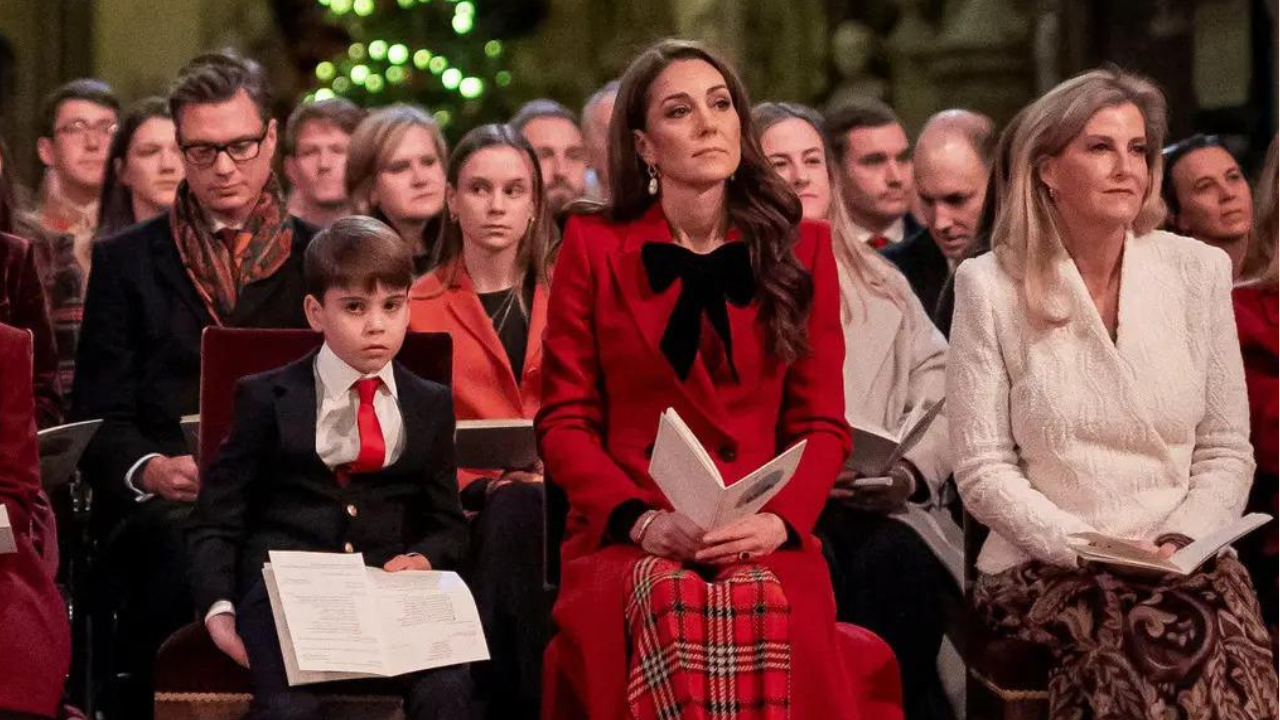 Kate Middleton hosts emotional ‘Together At Christmas’ service amid tough year