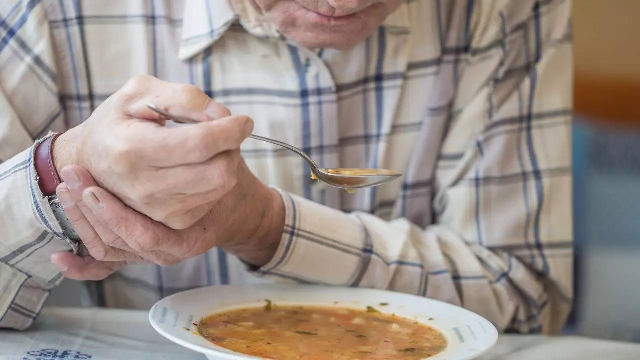 Parkinson’s patients have a surprising taste for mayonnaise and olive oil, study reveals